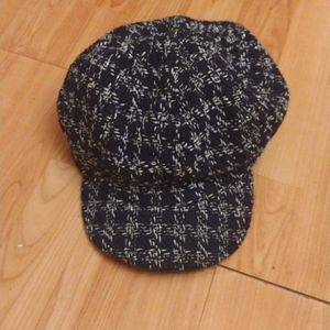 LAURA Hat